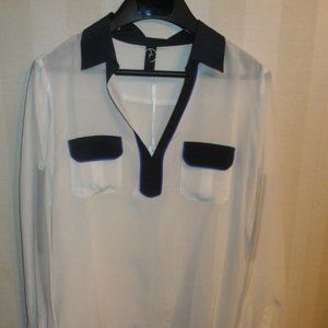 NWT M BY MARCUS WHITE POCKET SILK V-NECK TUNIC